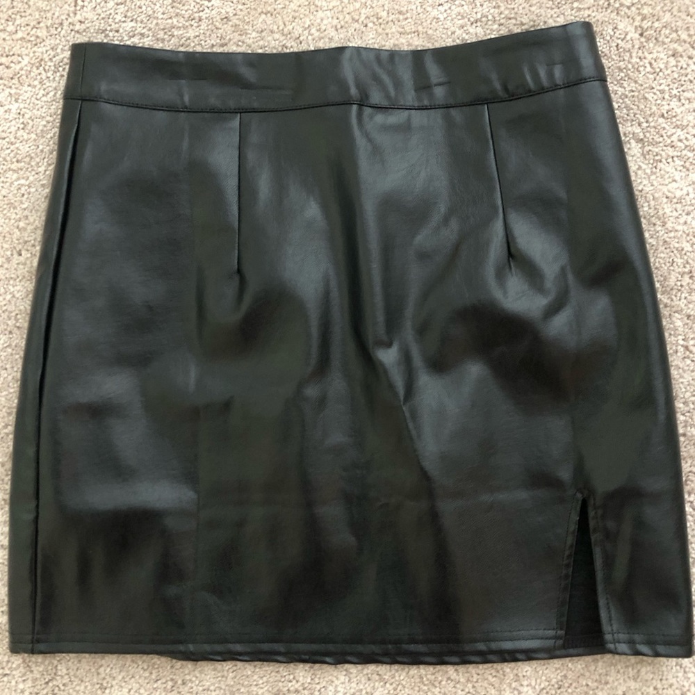Lulus Faux Leather mini skirt